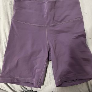 TNAButter biker shorts 7’’